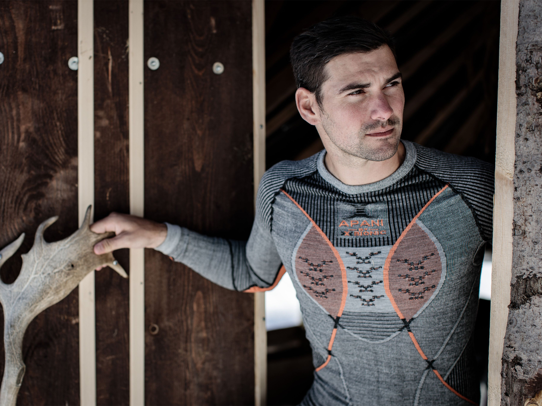 AP-WT06W19M-B080-03-web