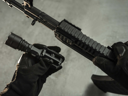 Фонарь Armytek Parma C2 Pro