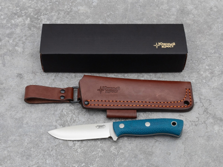 Нож Южный крест Скаут, рукоять Микарта кобальт с оружейной насечкой 